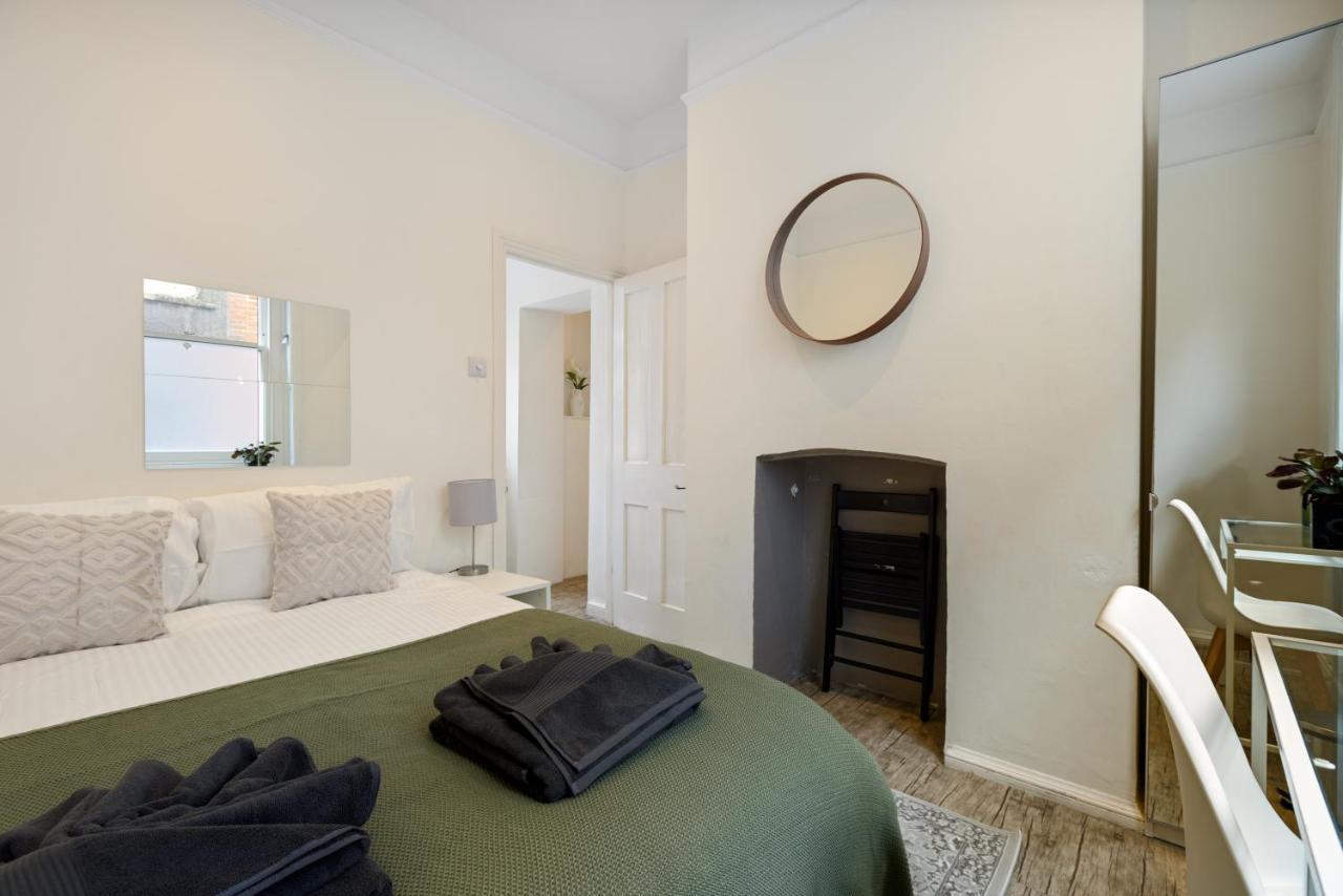 Апартаменты Heart Of London: 3 Bed Near Oxford St And Subway Экстерьер фото