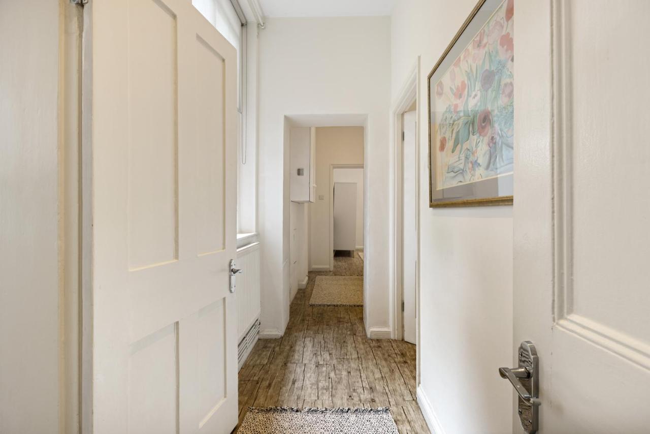 Апартаменты Heart Of London: 3 Bed Near Oxford St And Subway Экстерьер фото